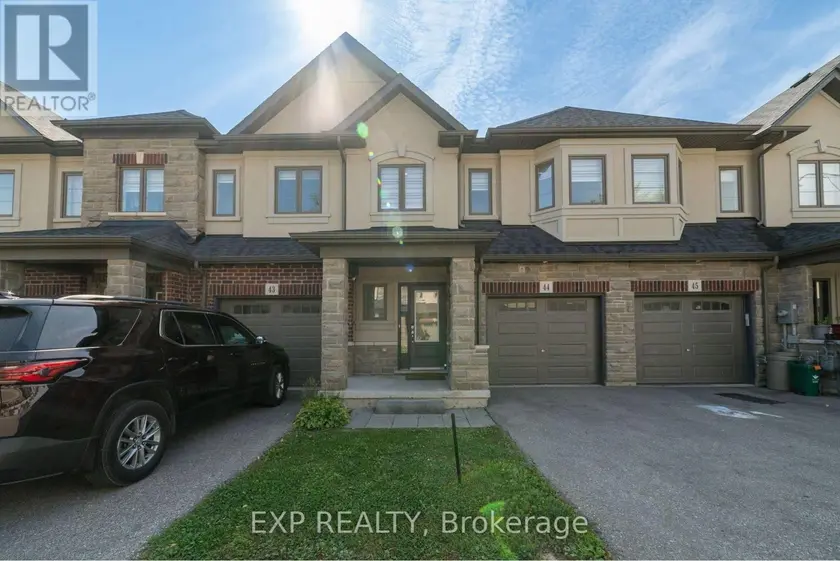 Townhouse at 44 (MAIN) - 324 EQUESTRIAN WAY, Cambridge