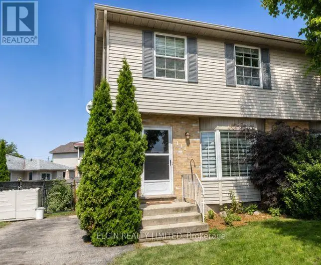 Semi-Detached/Link at 111 MANOR ROAD, St. Thomas