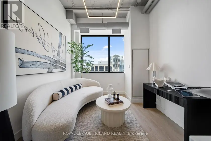 Multiplex at 211 - 685 RICHMOND STREET, London East