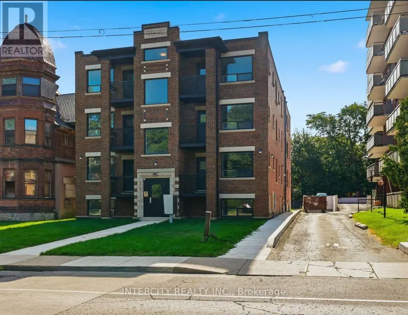 Apartment at 3 - 91 WENTWORTH STREET S, Hamilton