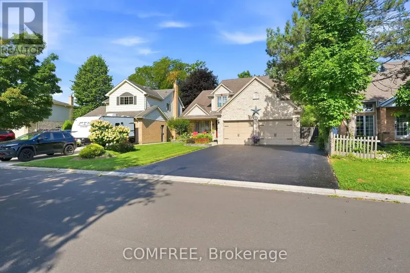 Detached at 10 SINCLAIR CRESCENT, Aylmer