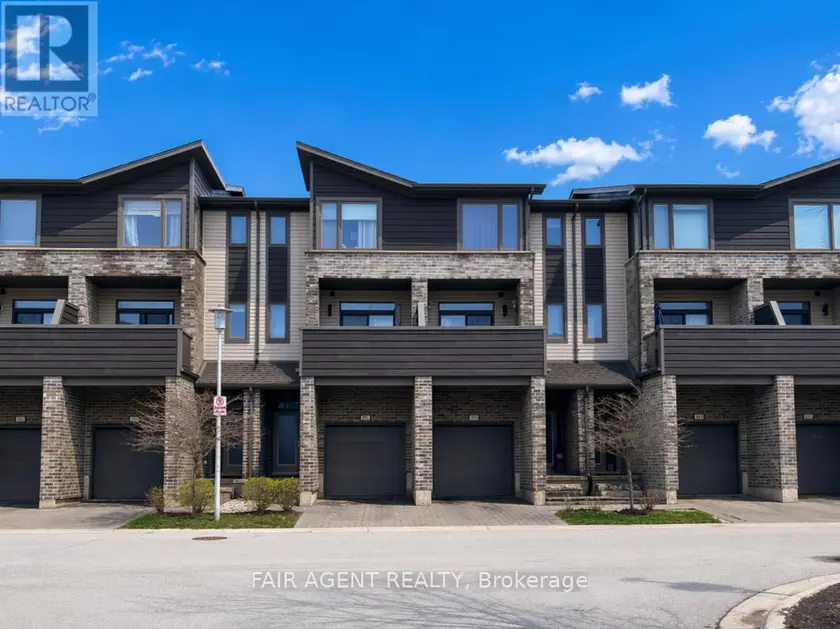 Townhouse at 228 - 1960 DALMAGARRY ROAD, London North