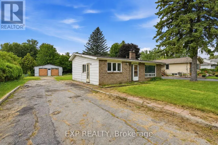 Detached at 2498 MER BLEUE ROAD, Ottawa