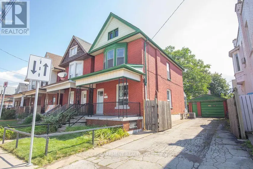 Detached at 66 SHERMAN AVENUE N, Hamilton