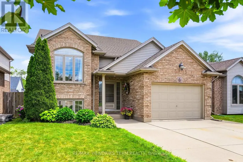 Detached at 7032 KELLY DRIVE, Niagara Falls