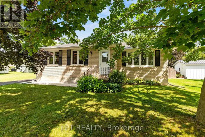 Detached at 226 TAIN STREET, North Middlesex