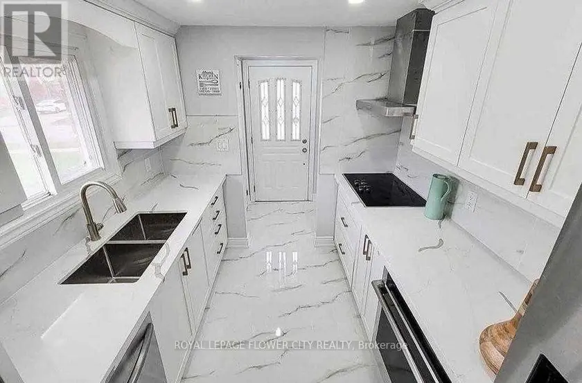 Detached at 135 KEEFER ROAD, Thorold