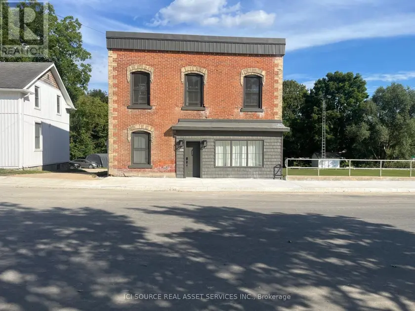 Detached at 27 ARTHUR STREET W, Minto