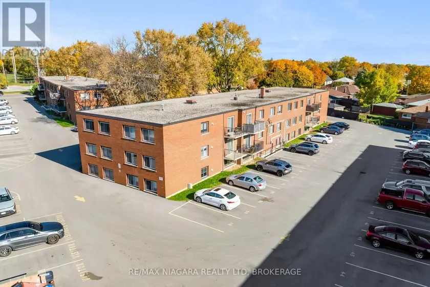 Apartment at 25 - 452 CARLTON STREET, St. Catharines