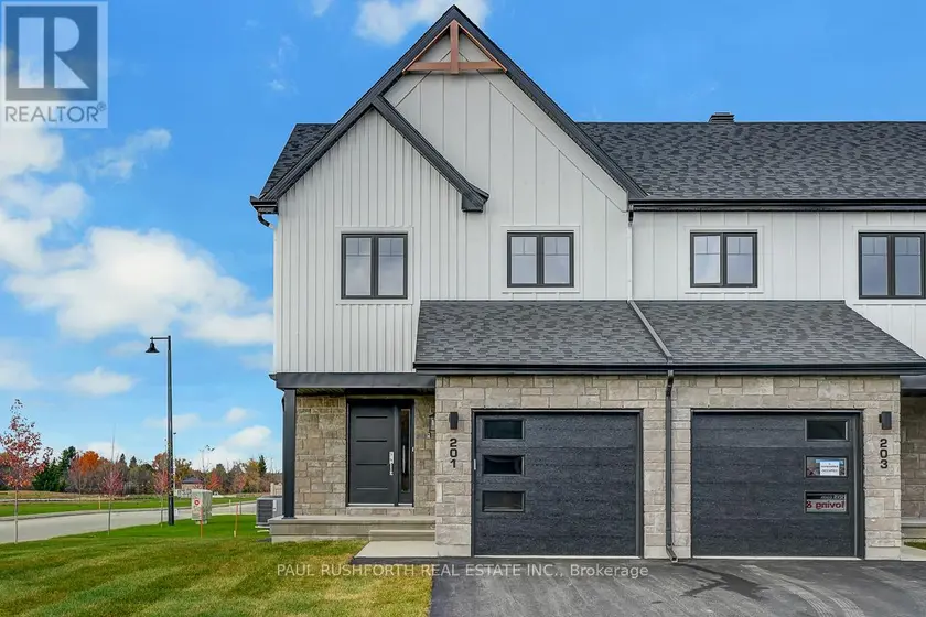Townhouse at 261 PEACOCK DRIVE, Russell