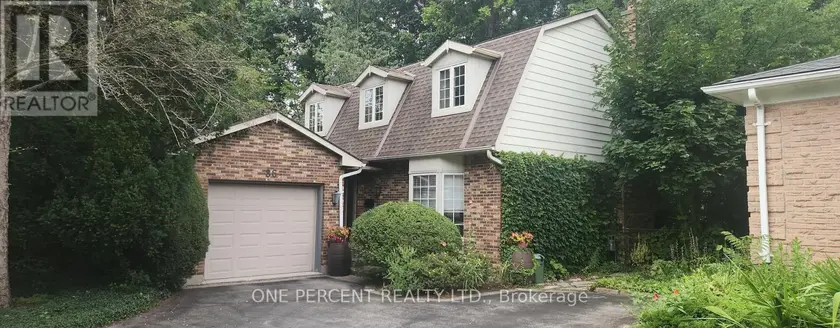 Detached at 86 HALIBURTON ROAD, London South