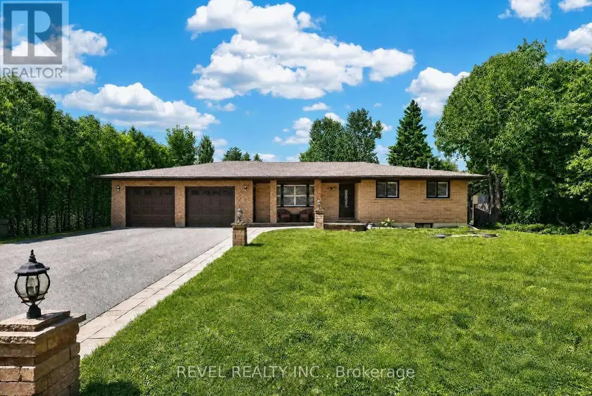 Detached at 1036 SHELLARD SIDE ROAD, North Dumfries