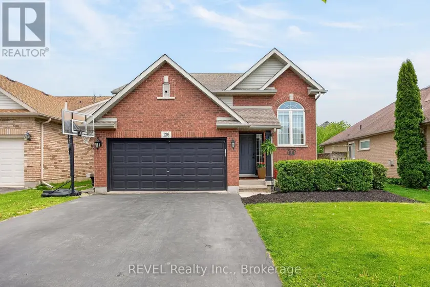 Detached at 126 WESTLAND STREET, St. Catharines