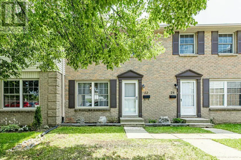 Townhouse at 22 - 1725 ERNEST AVENUE, London South