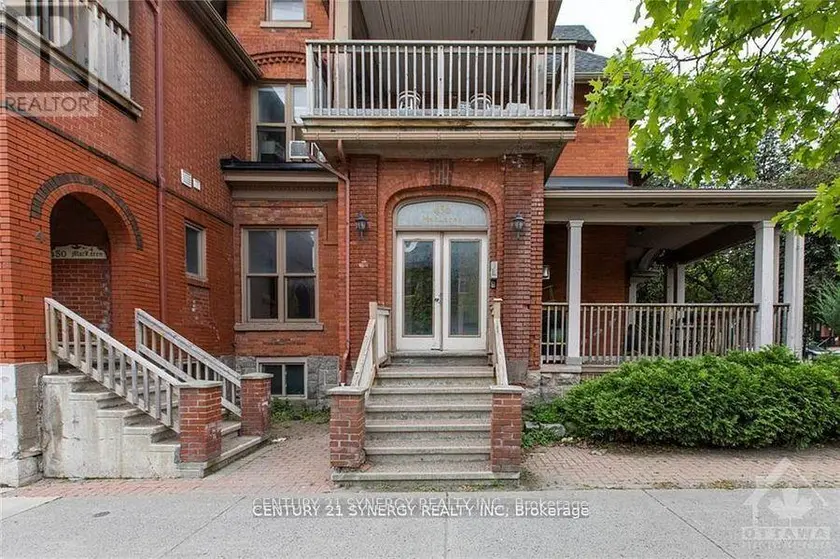Multiplex at 11 - 450 MACLAREN STREET, Ottawa