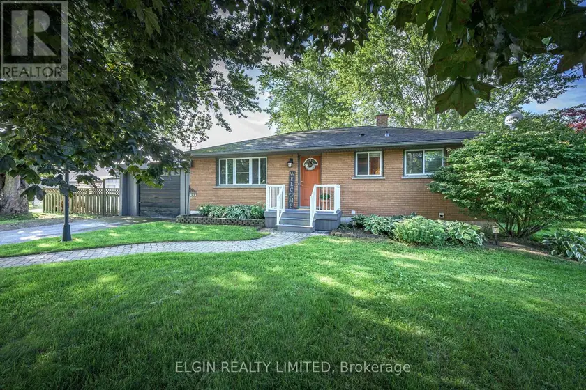 Detached at 264 HILL STREET, Central Elgin