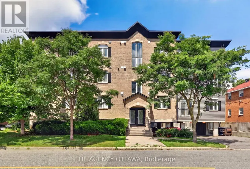 Apartment at 203 - 711 CHURCHILL AVENUE N, Ottawa