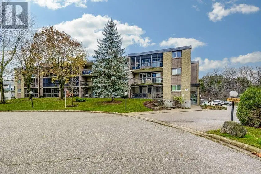 Apartment at 302 - 6 SHETTLESTON DRIVE, Cambridge