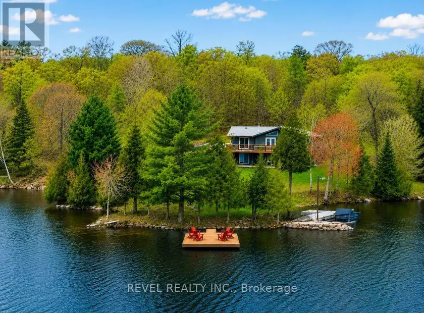 Detached at 300 GREEN LANE, Whitestone