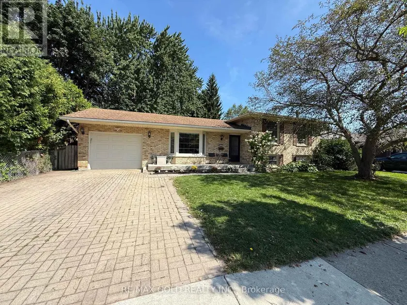 Detached at 670 GRENFELL DRIVE, London North