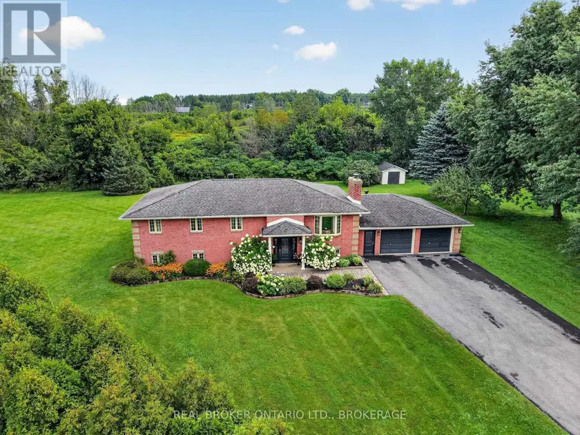 Detached at 6495 CLIFFORD AVENUE, South Glengarry