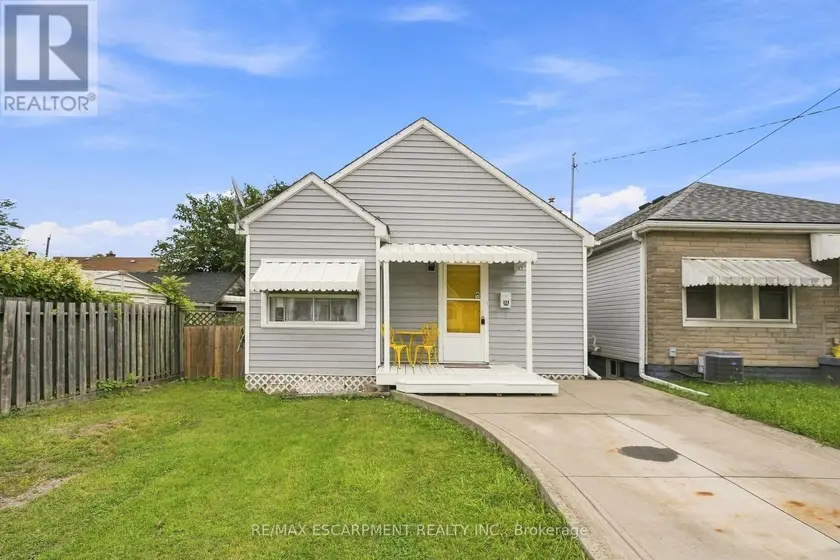 Detached at 328 WOODWARD AVENUE, Hamilton