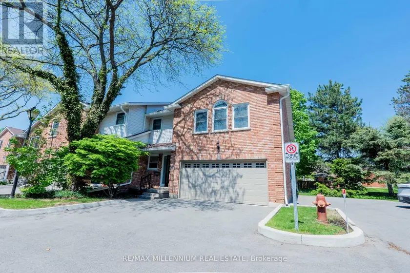Townhouse at 11 - 230 MEADOWBROOK DRIVE, Hamilton
