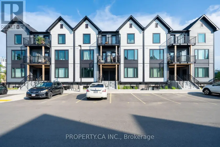 Townhouse at 124 - 708 WOOLWICH STREET, Guelph