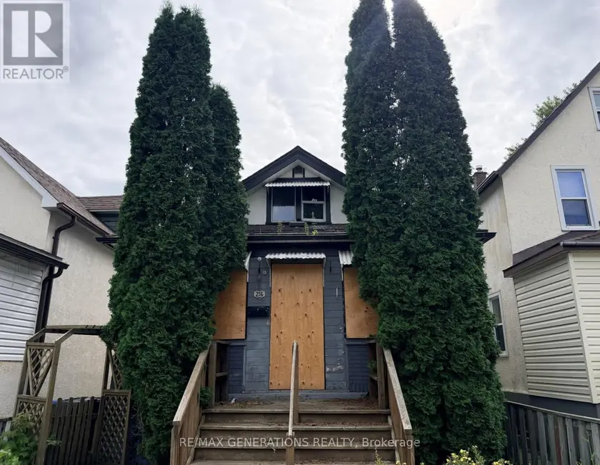 Detached at 216 ROWAND STREET, Thunder Bay