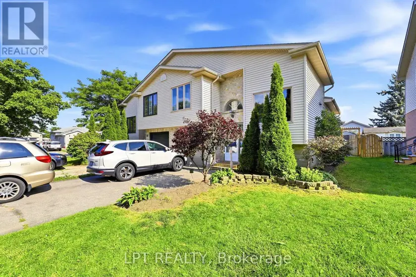 Semi-Detached/Link at 79 SUNRISE CRESCENT, London East