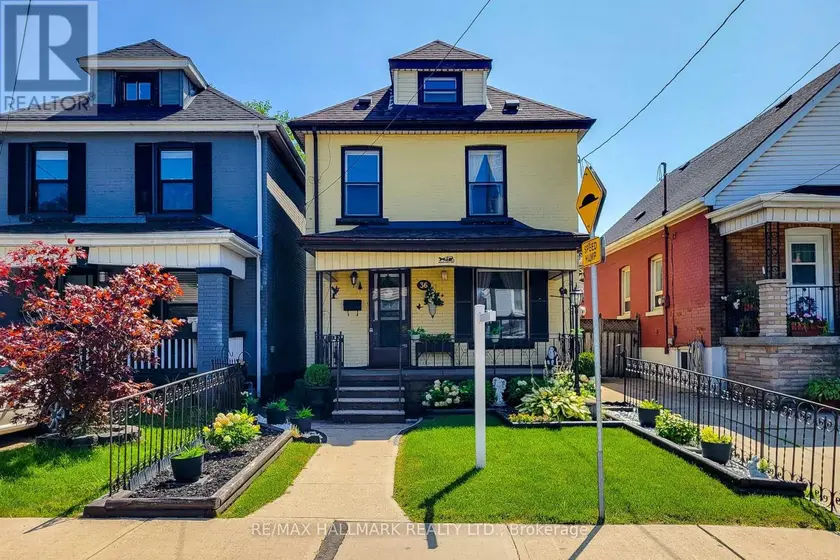 Detached at 36 DALKEITH AVENUE, Hamilton