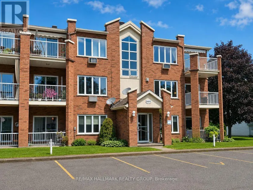 Apartment at 6 - 669 SPENCE AVENUE, Hawkesbury