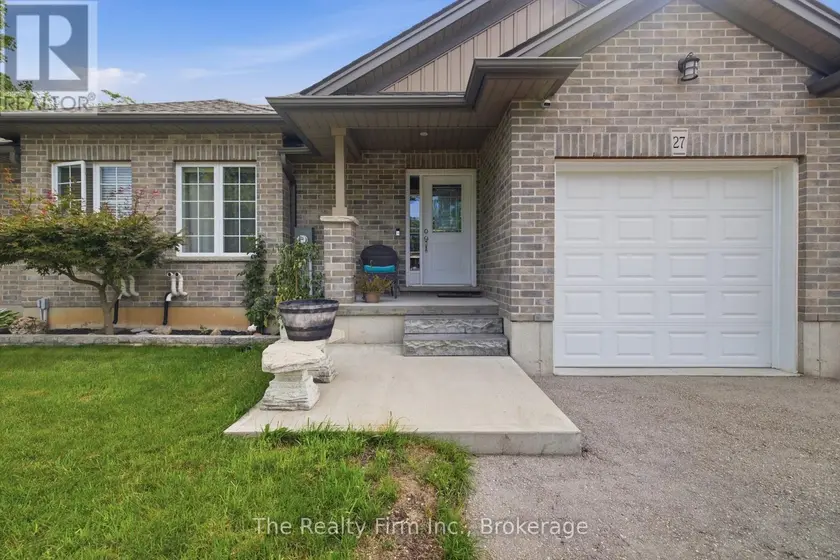 Semi-Detached/Link at 27 CRONYN STREET, Woodstock