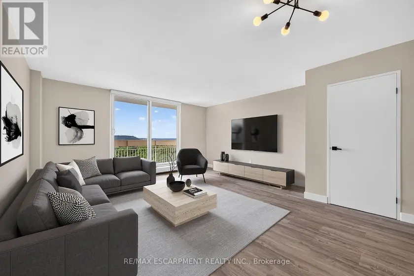 Apartment at 741 - 350 QUIGLEY ROAD, Hamilton