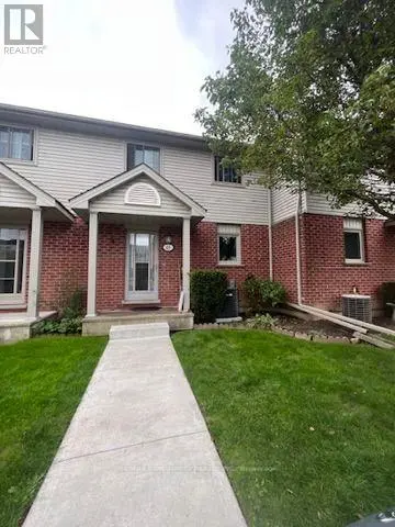 Townhouse at 65 - 511 ADMIRAL DRIVE W, London
