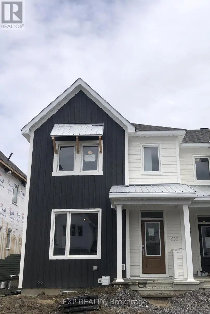 Townhouse at 530 OLDENBURG AVENUE, Ottawa