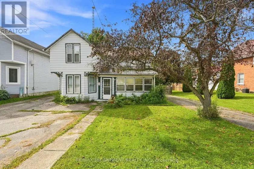 Detached at 2023 MAIN STREET S, Haldimand