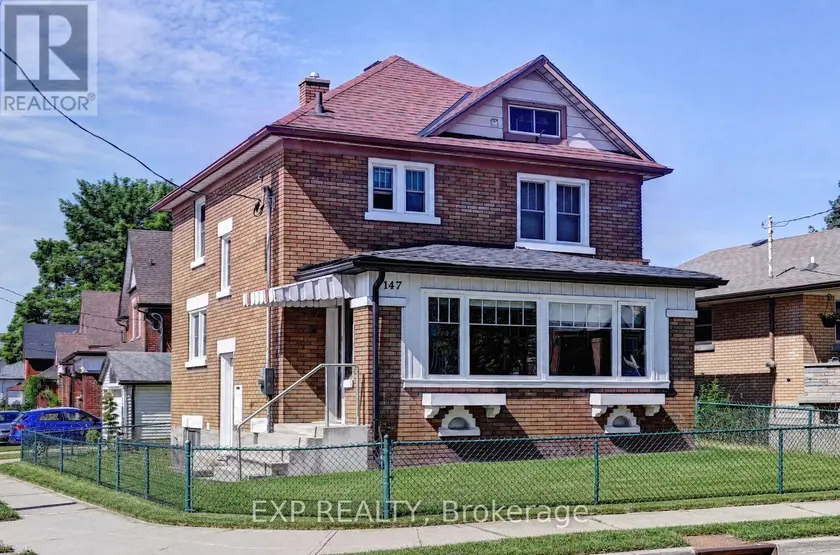 Detached at 147 COURTLAND AVENUE E, Kitchener