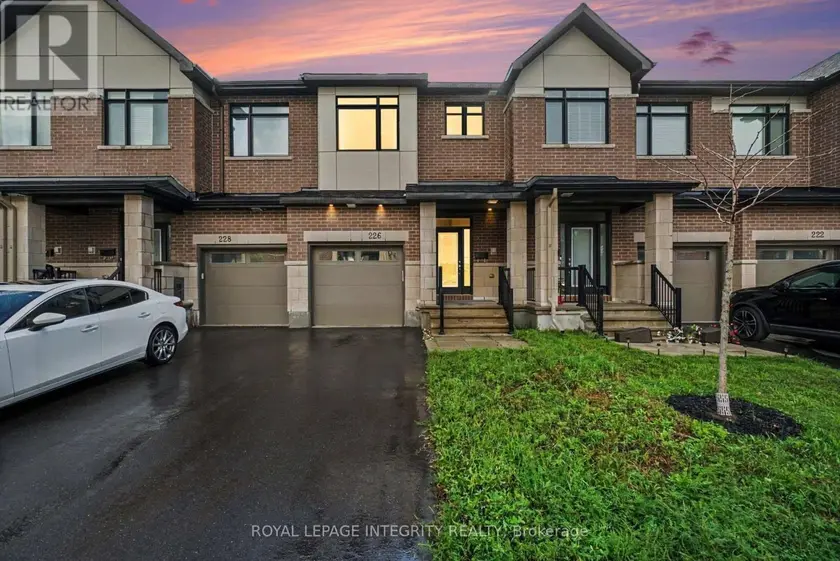 Townhouse at 226 MONTICELLO AVENUE, Ottawa