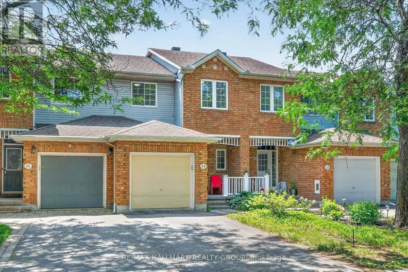 Townhouse at 24 GRAY CRESCENT, Ottawa