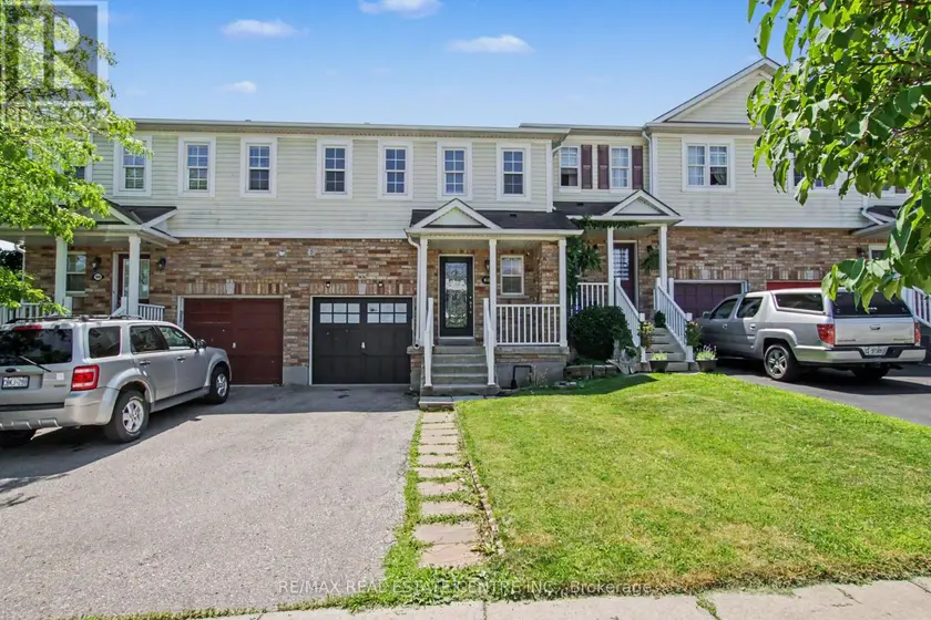Townhouse at 88 BLOOMINGTON DRIVE, Cambridge