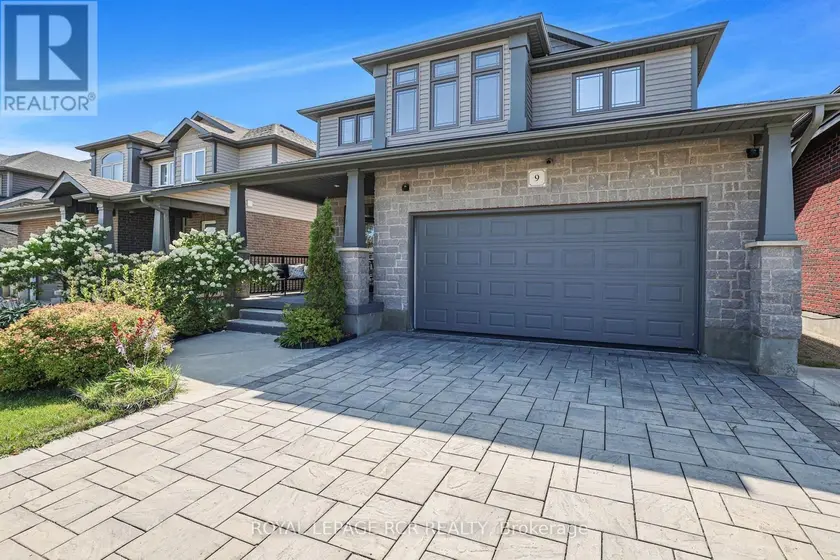 Detached at 9 MCINTYRE LANE, East Luther Grand Valley