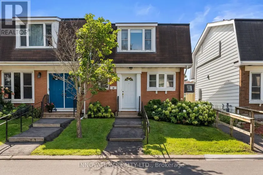 Townhouse at 13 - 920 DYNES ROAD, Ottawa