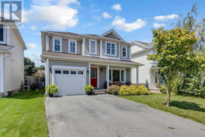 Detached at 30 STOWE TERRACE, Brantford