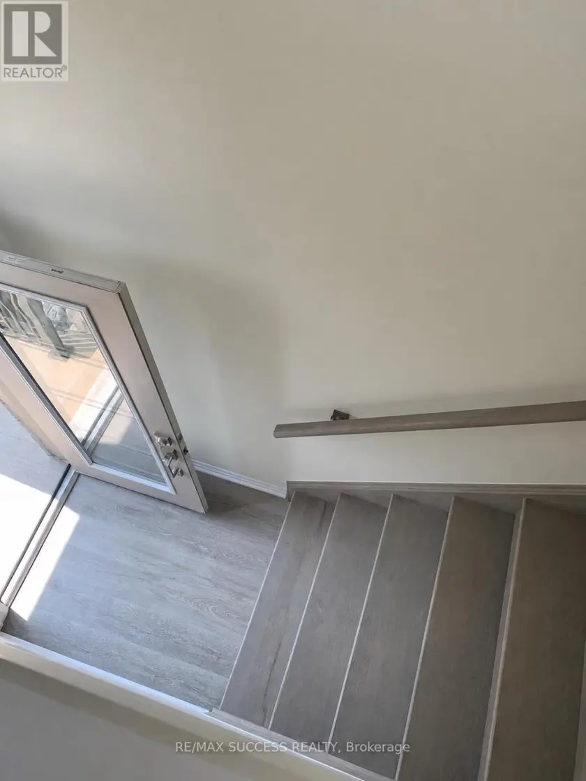 Townhouse at 54 - 185 BEDROCK DRIVE, Hamilton