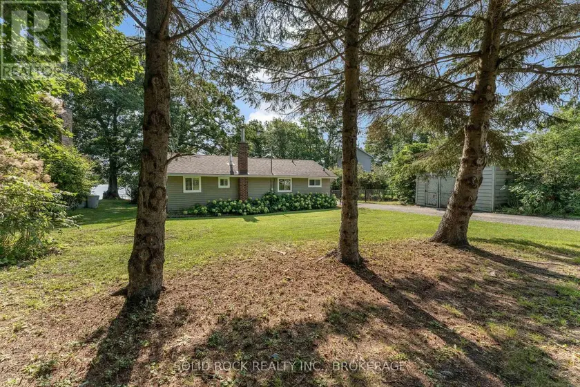 Detached at 65 BLUE HERON LANE, Frontenac Islands