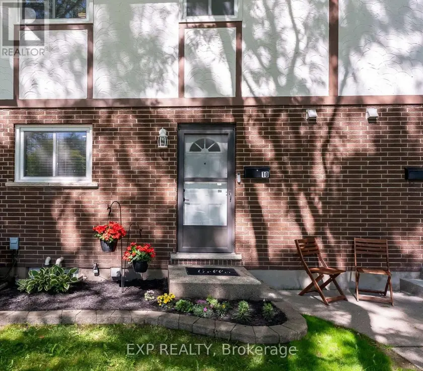 Townhouse at 10 - 3322 ADDISON AVENUE, Niagara Falls