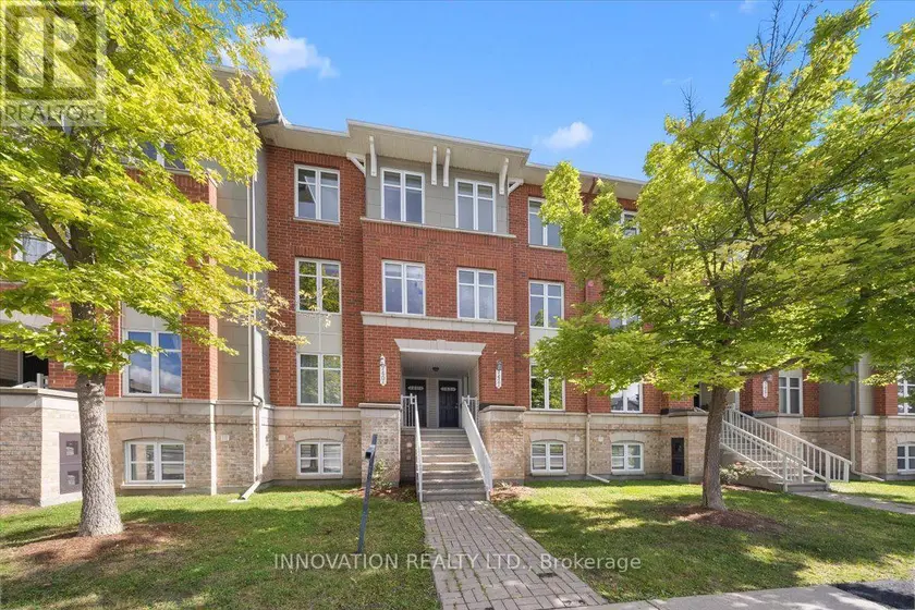 Townhouse at 742B CHAPMAN MILLS DRIVE, Ottawa