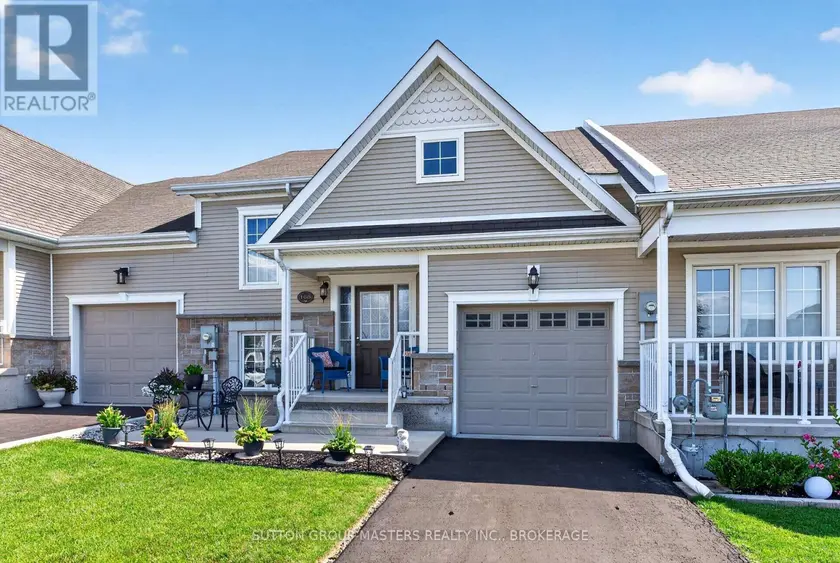 Townhouse at 168 BRITANNIA CRESCENT, Loyalist