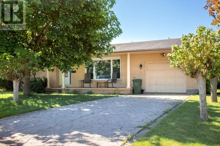 Detached at 8 CROATIA COURT, St. Thomas